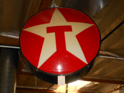 Texaco Light -works- $450 - DLR 500 (Mezzanine)