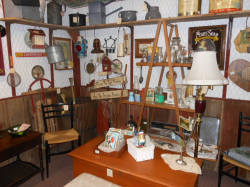Front Hallway - Booth 6